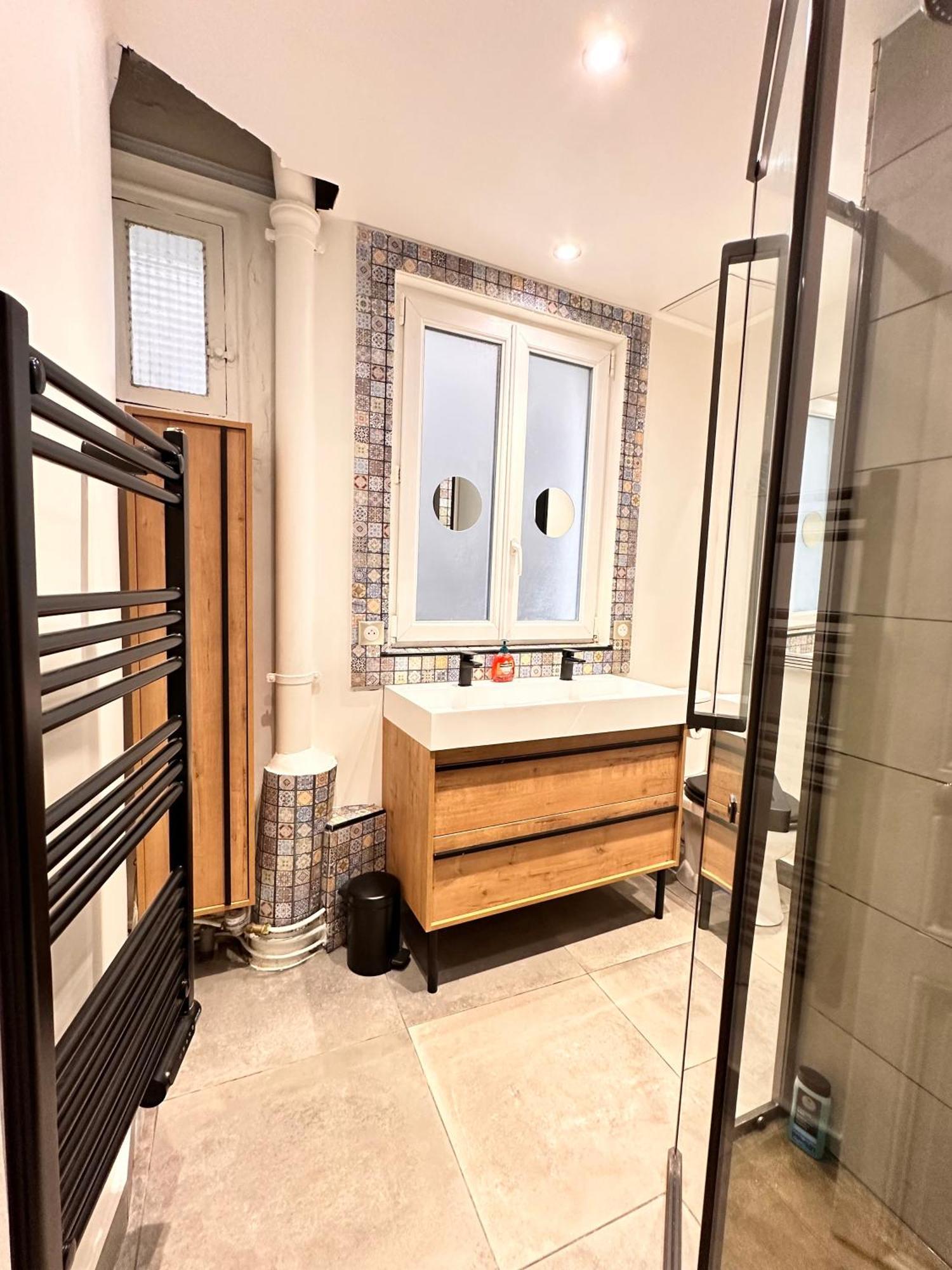 Charming 4-Room Flat Near Eiffel Tower-8People-2 Bedrooms Paris Exterior photo